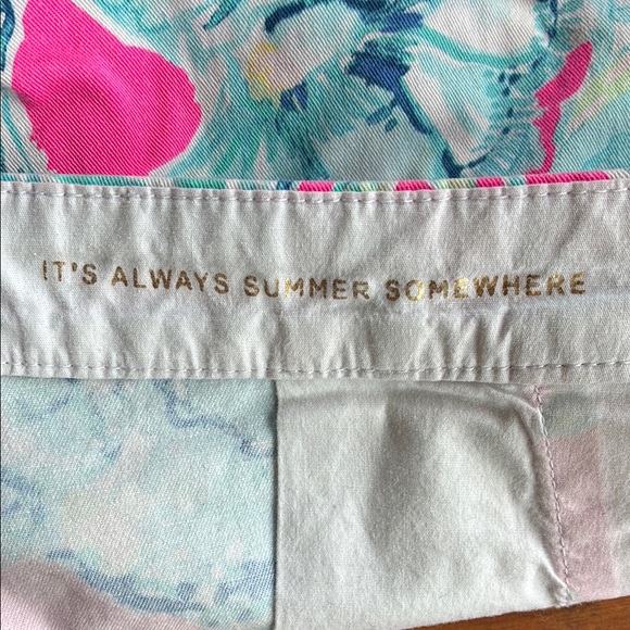 Lilly Pulitzer "Buttercup" stretch short - Picture 5 of 8